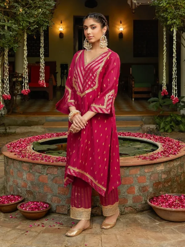 Fuchsia Chanderi Kurta with Pants- Set of 2 - Image 4