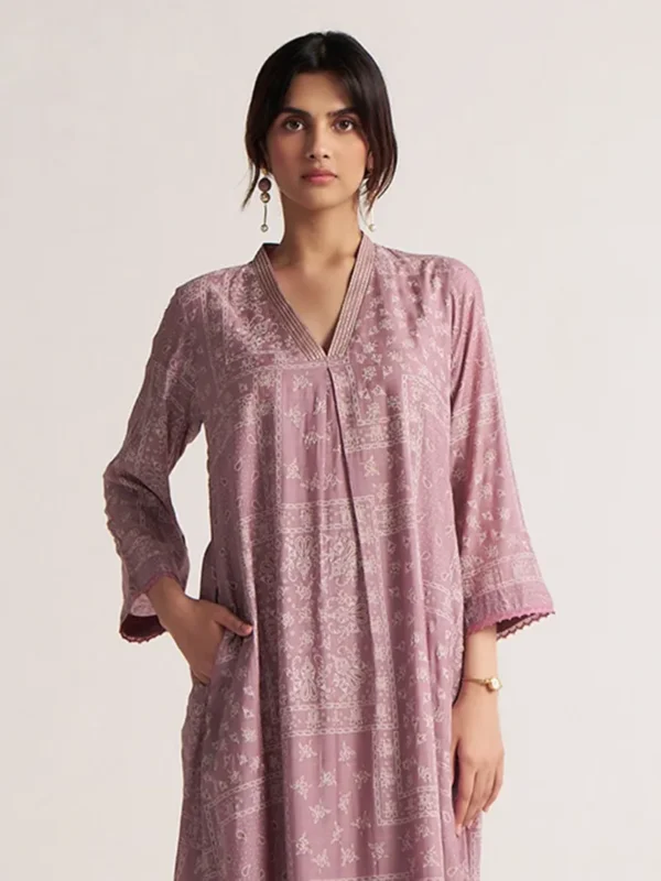 Lavender Hand Block Printed Bemberg Silk Kurta with pants- Set of 2 - Image 2